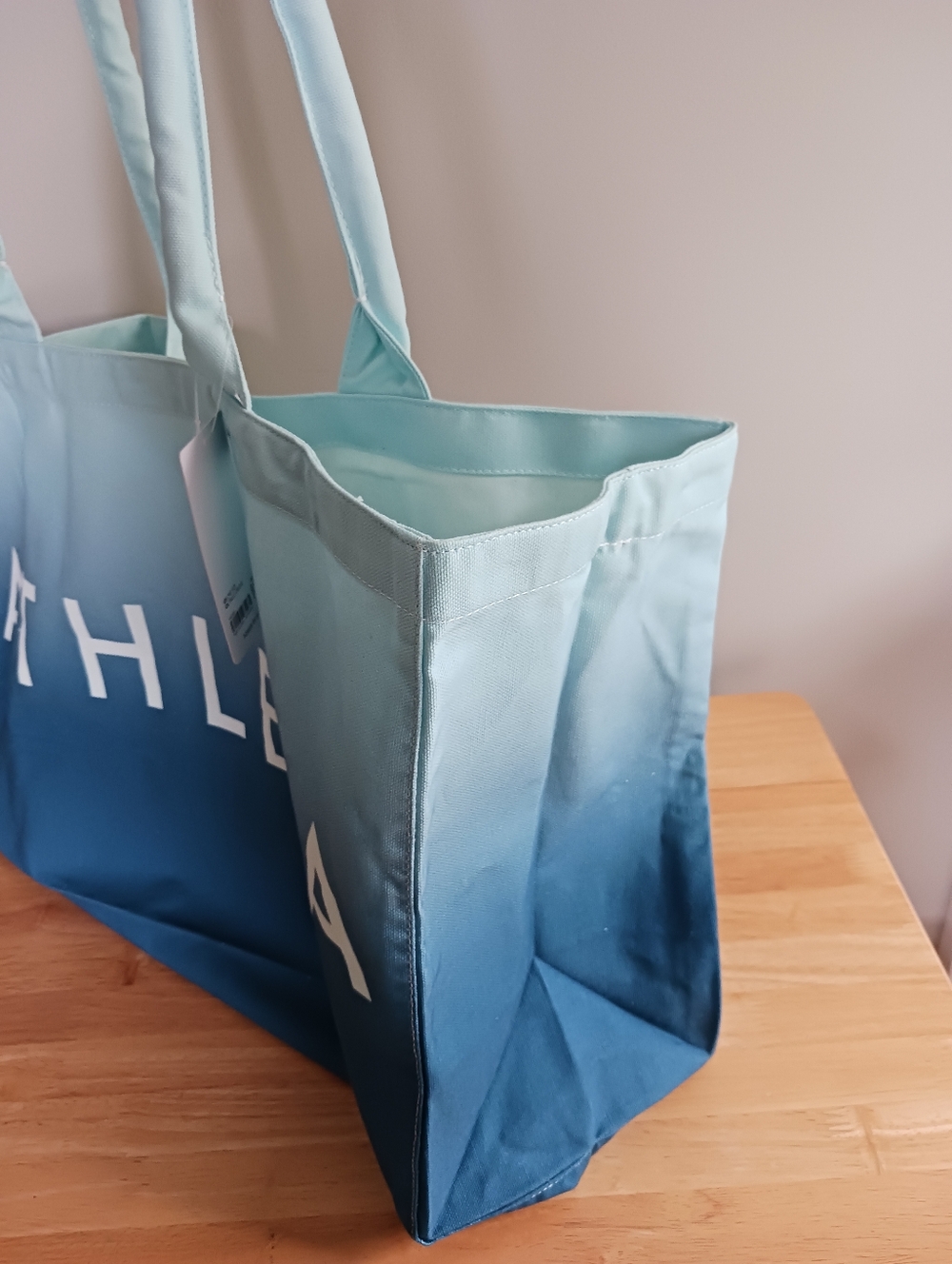Athleta Blue Ombre Canvas Tote Bag NWT - Picture 6 of 10